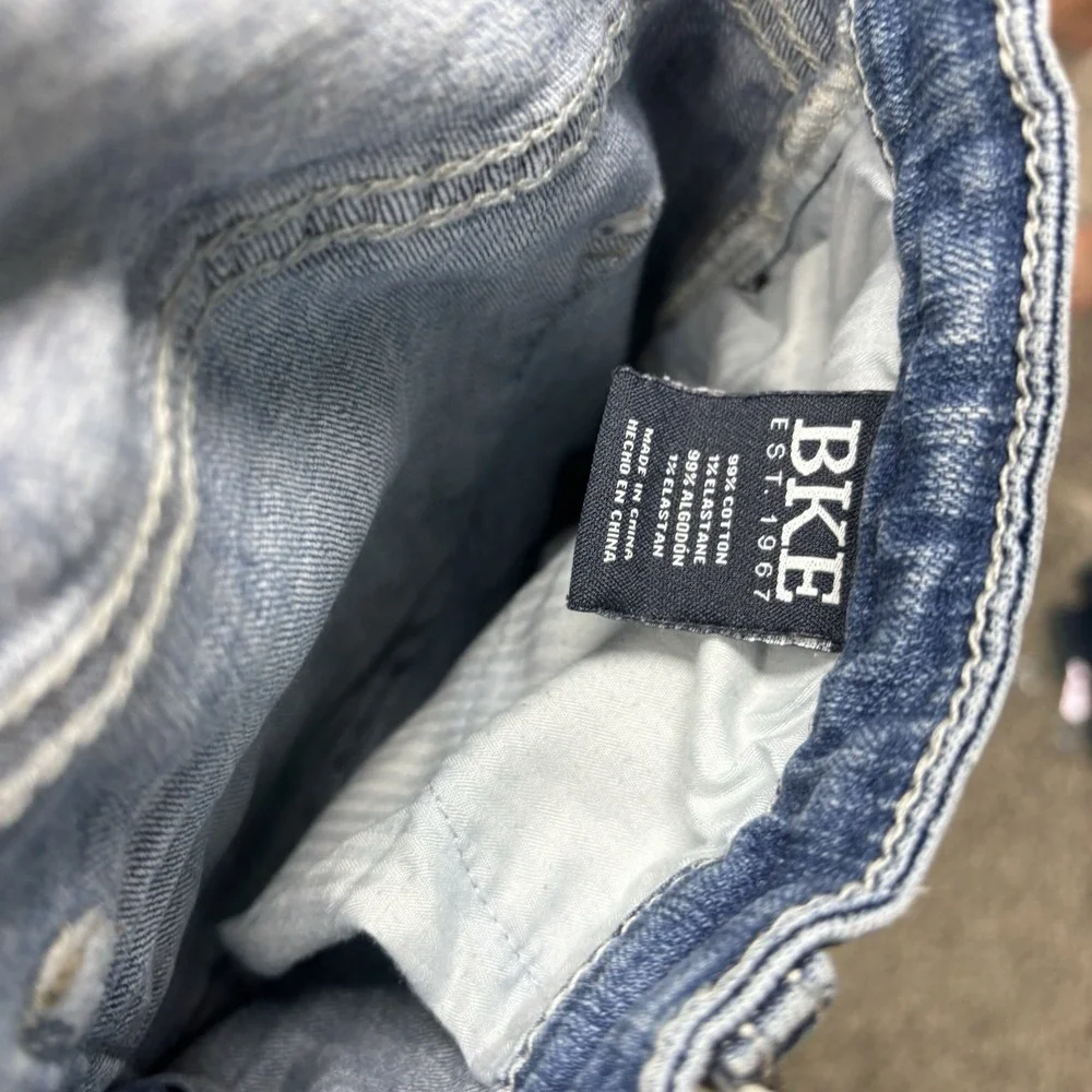BKE Denim Shorts Mens 33 Light Blue Derek Cut Off Hemmed